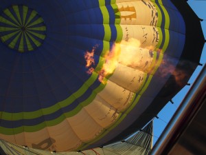 熱気球の炎