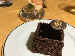 コヴァのザッハトルテ