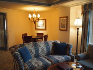 ミラコスタ・スイートのリビング