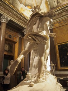 アポロンの背中