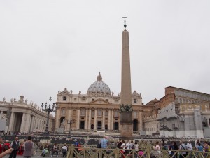 サン・ピエトロ大聖堂と広場