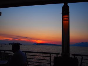 パレスホテルからの夕日3