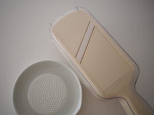 スライサーセットとおろし金