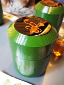 鍵善良房のくずきり