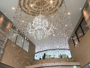 ストリングスホテル