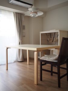 アルテックのテーブル