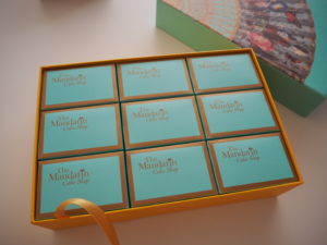 パイナップルケーキ