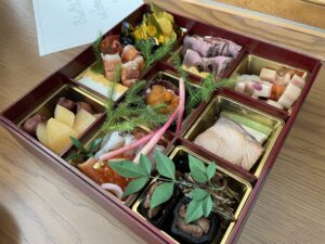 お節料理