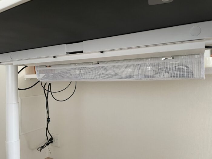 ケーブルトレイ